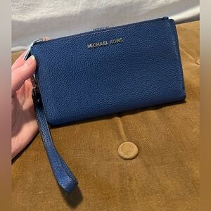 Michael Kors Blue Leather Wristlet Wallet